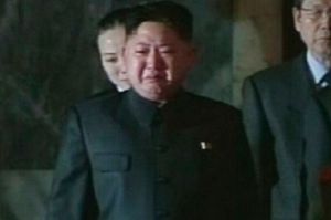 north-korea-s-new-leader-kim-jong-un-cries-as-his-father-north-korea-s-late-leader-kim-jong-il-funeral-image-2-271368809