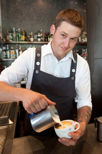 Tosolinis-Barista-6683-600px-332x500